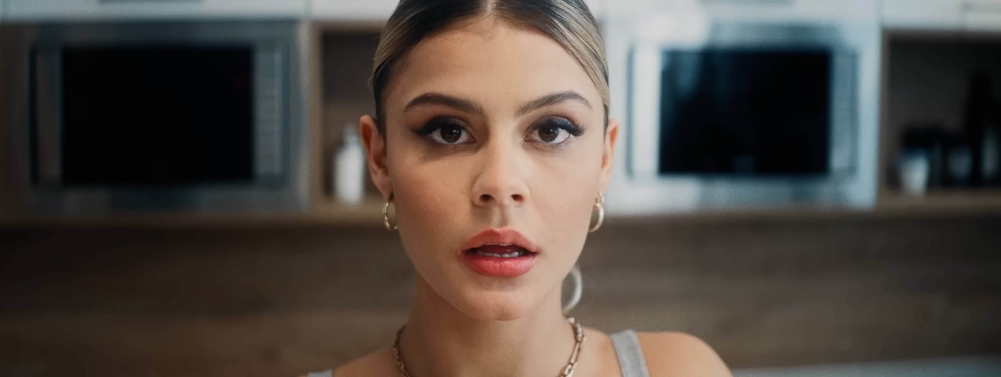 Desh, Young Fly - Honeymoon